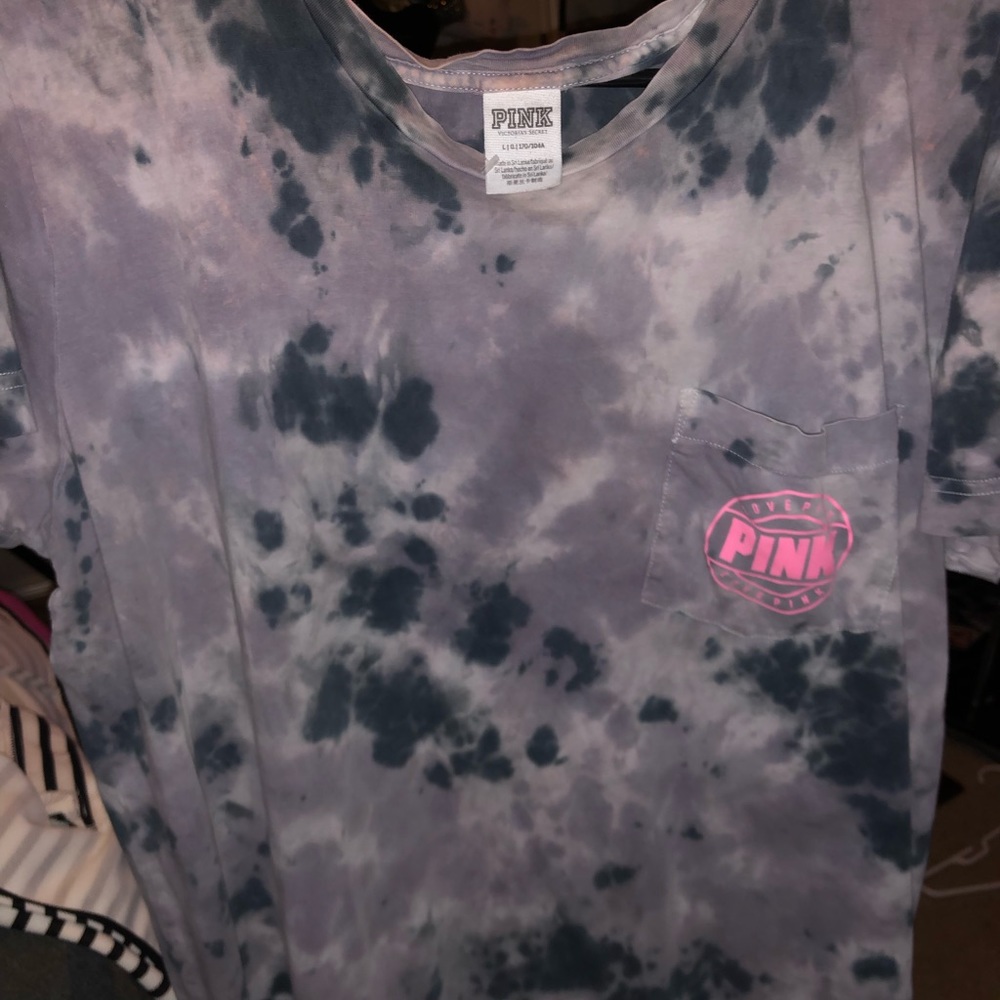 Victoria secret pink shirt